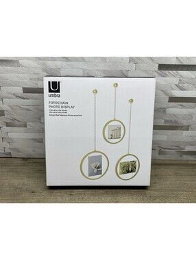 Umbra Fotochain Photo Display, Set Of 3, 4x4 (1) And 4x6 (2) Pictures Brand New